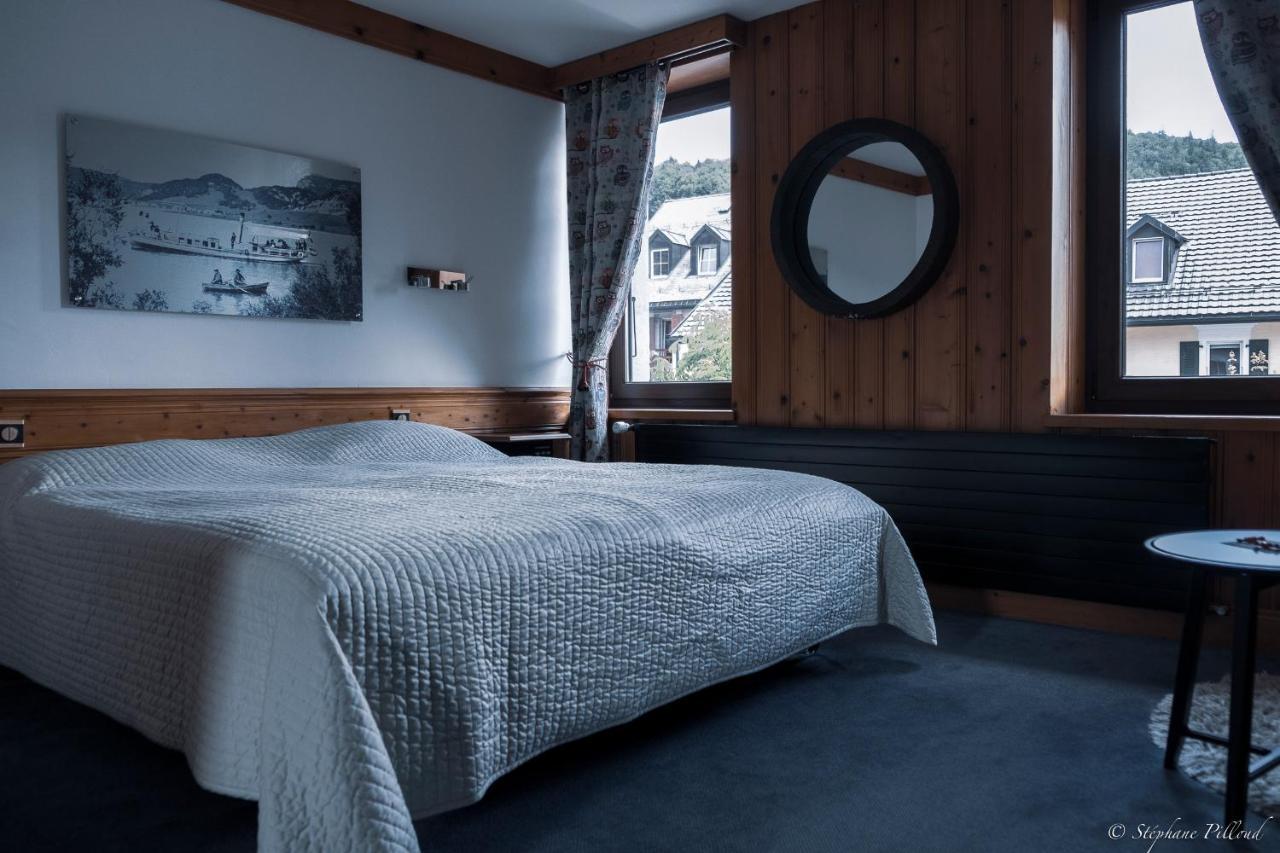 Hotel De La Truite & Spa Le Petit Nautilus Le Pont ภายนอก รูปภาพ